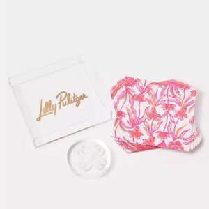 NEW Lilly Pulitzer Acrylic Napkin Set in Resort White Lovely Long Stems Pattern